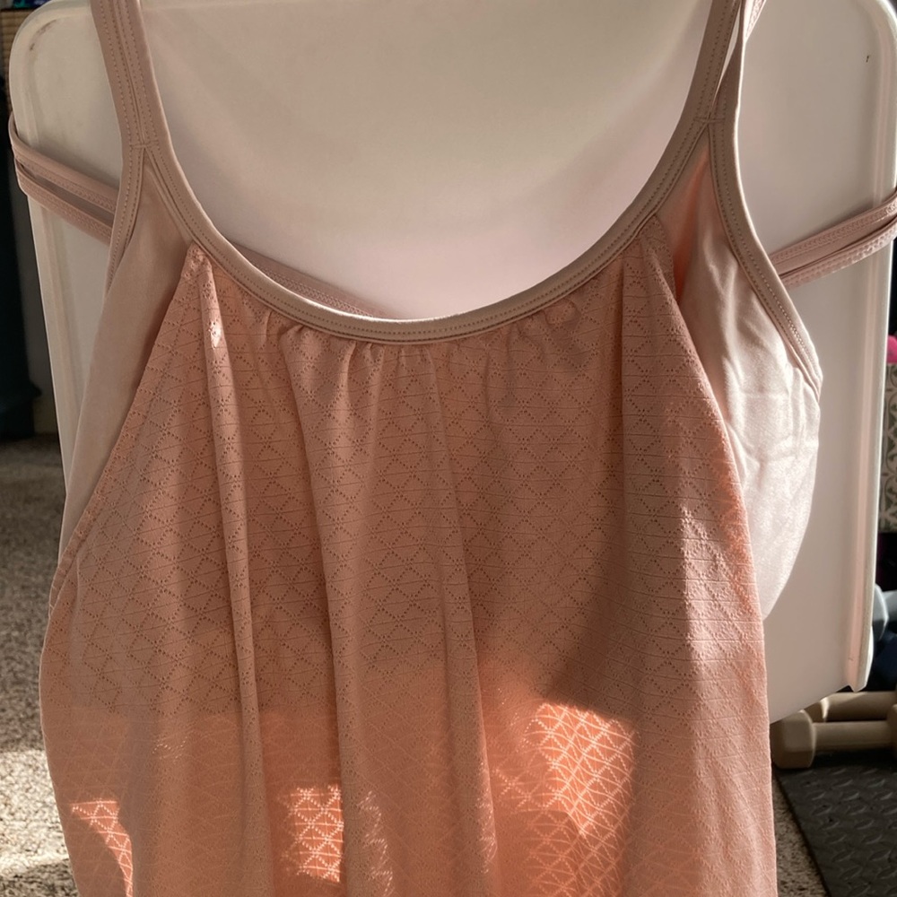 Athleta built in bra top